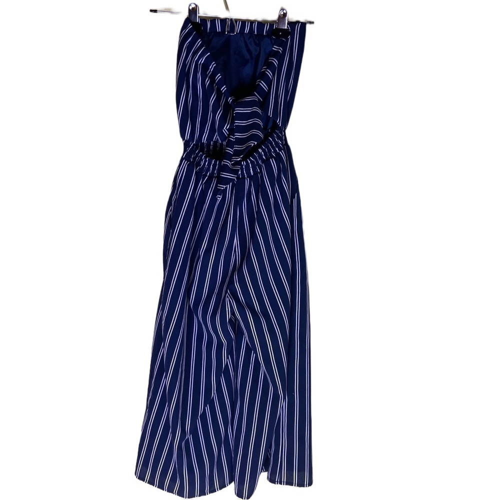 Lulu’s Salt Water and Sun X- Small Jumpsuit. Wide Leg Navy Blue/White Strapless. - Picture 3 of 6